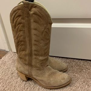 cowgirl boots